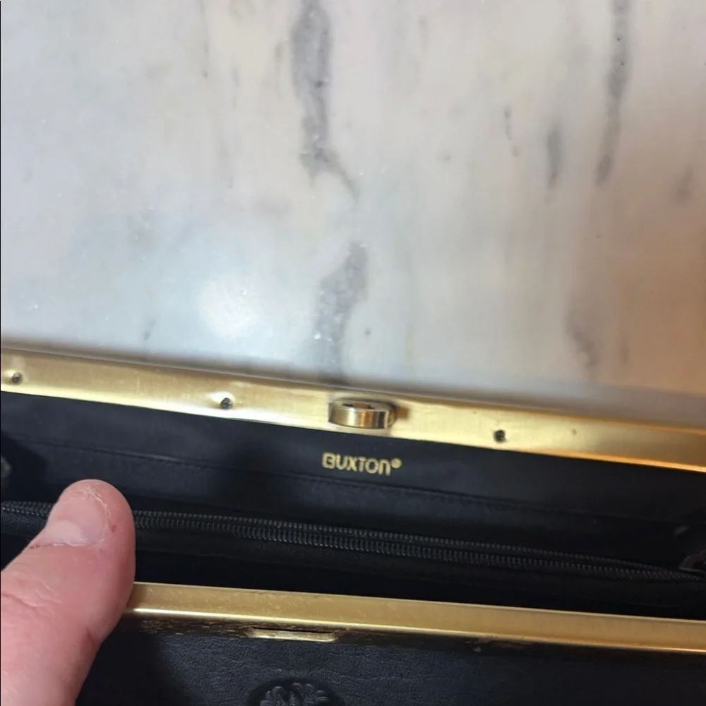 Buxton Faux Crocodile-Embossed Wallet/clutch 🐊
